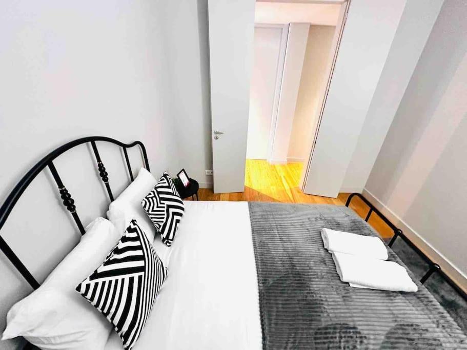 Lisbon Marques De Pombal Top Flat Great Locations City Center B Exterior photo